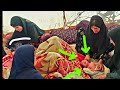 The birth of a baby in a tent and the pulling of a baby by the nomadic neighbors of iran 2023