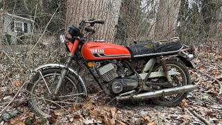 This vintage 2 stroke motorcycle hasn’t run in decades! Will it start?| Revival of a Yamaha rd350  |