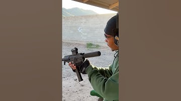 First time shooting a Mp5. Any advice? #gun #guntraining #pistol #mp5 #callofduty #gunrange #9mm