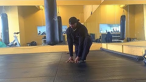 Spiderman Walk with Thoracic Rotation