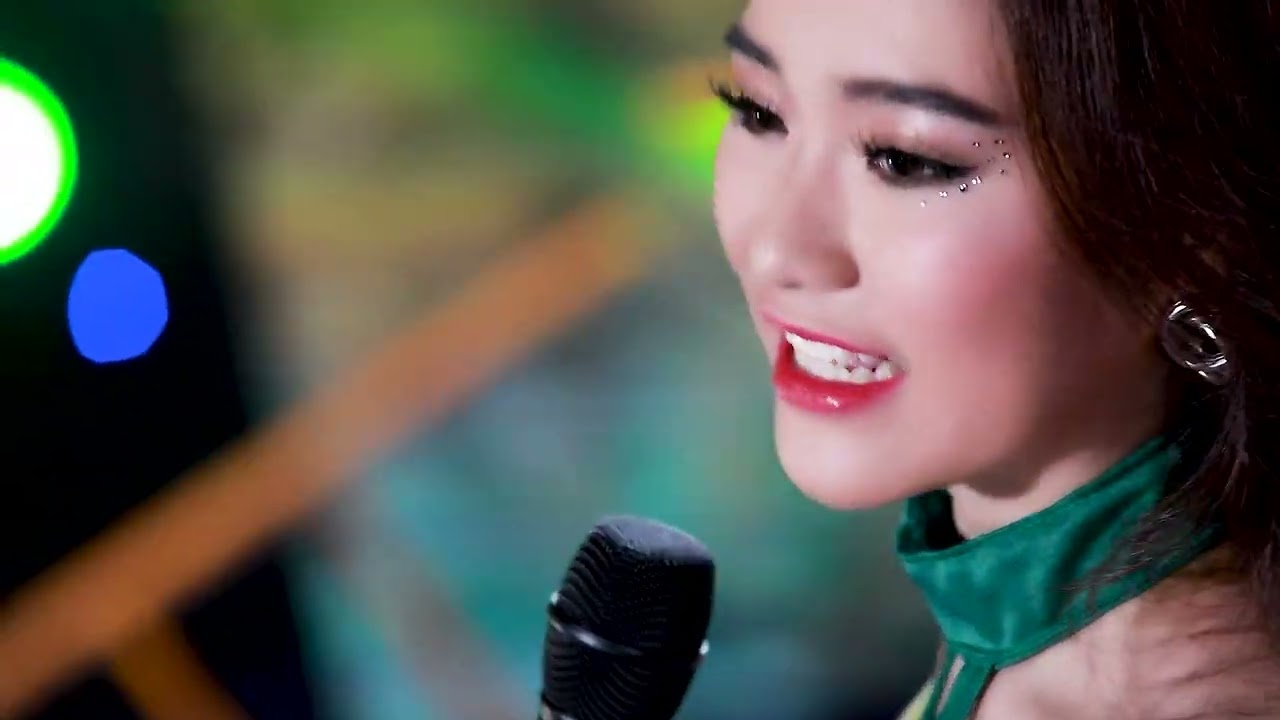 Nắng Lên Xóm Nghèo - Khánh Linh