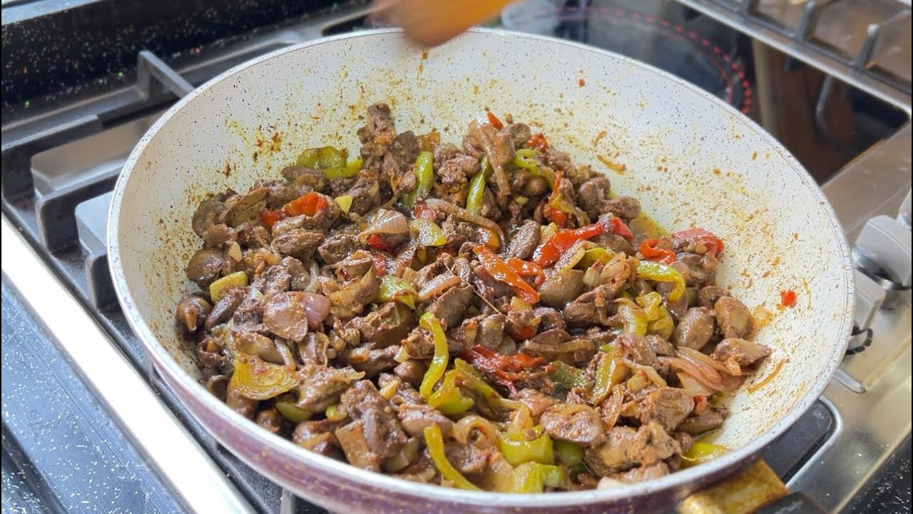 #قلوب دجاج 🐓الكبده دجاج 🐓 مال مجمده #والله بدون زفره ولا سوده تكون لونه فاتح ويا حمص بطحينه ولهانه