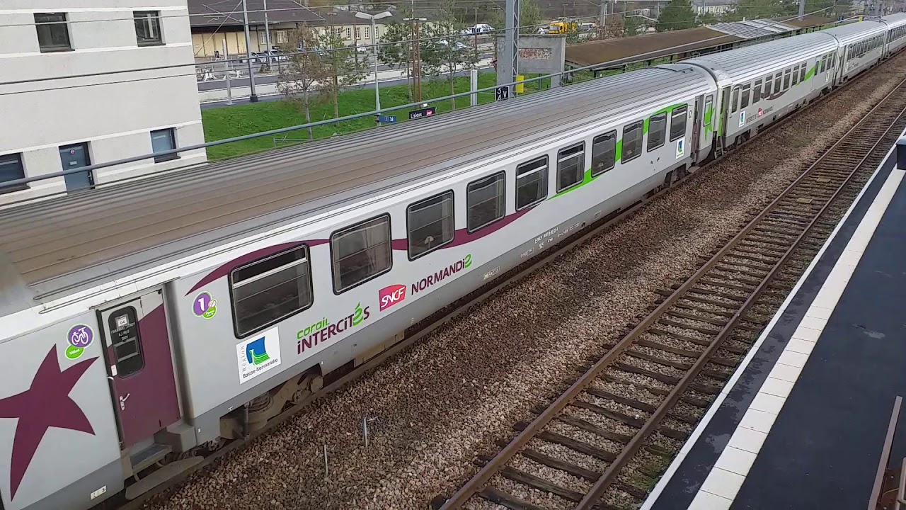 Train Corail INTERCITÉS Normandie 3354 CaenParis St Lazare en Gare de