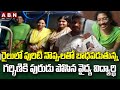 AP woman gives birth to baby in train with doctor's help