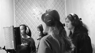 Download Lagu Cover Buku Zinuno 392. Yaahowu ae Zanondra MP3