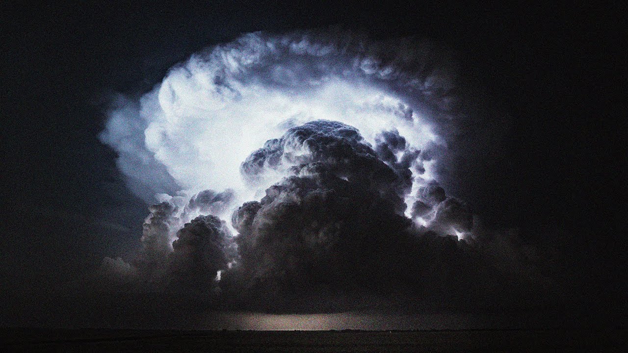 Echoes of Stillness [Ambient Music]