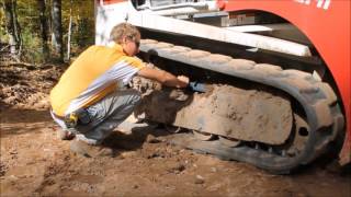 Quick-E-Track Cleaner