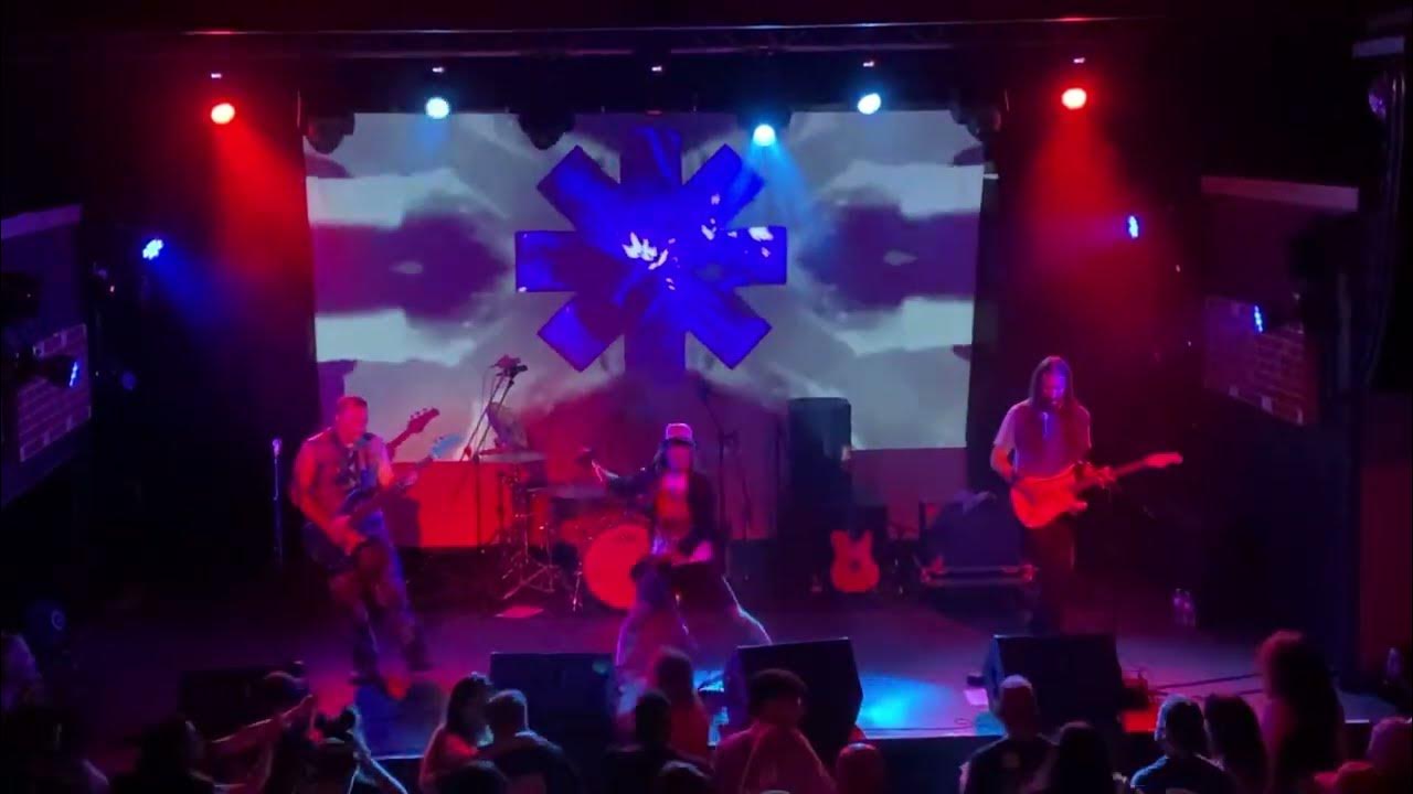 Red Not Chili Peppers Tell Me Baby 202308/04 at the Cornerstone