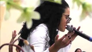 Video-Miniaturansicht von „Renovo / Só quero ver você + There is only one / Lindo és - Catarina Santos [Ministrações]“