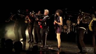 David Byrne and St Vincent  Burning Down The House