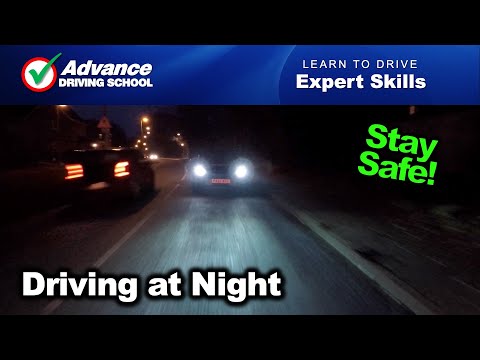 Video: How to Drive at Night (with Pictures)