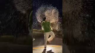 💦 Dansla Yağmur! Şişe ile Gösteri Yapan Genç  Rain Dance Magic! Bottle Trick Moves 🌧️ #shorts #funny