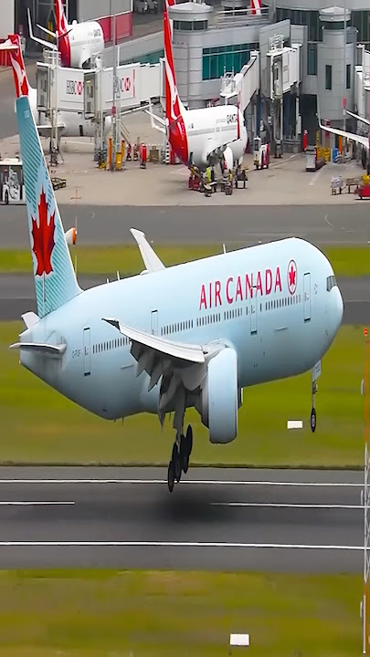 Wide Airplane Landing