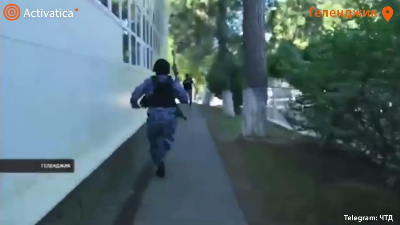 в школу пробрались террористы. мизиев беслан илезович. в школу пробрались террористы. в школу пробрались террористы. в школу пробрались террористы.