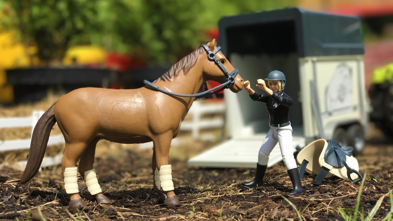 horse toy video