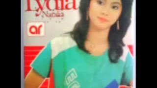 Lydia Natalia   Berteman Sunyi Bercanda Duka