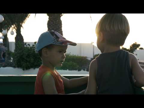 Video: Hvordan Man Tilbringer Majferie Med Børn