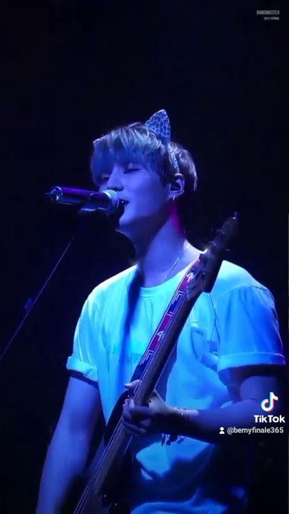 Is this foxyk or kittyk? Never mind just call him bbirongie 🤧 *삐롱이*