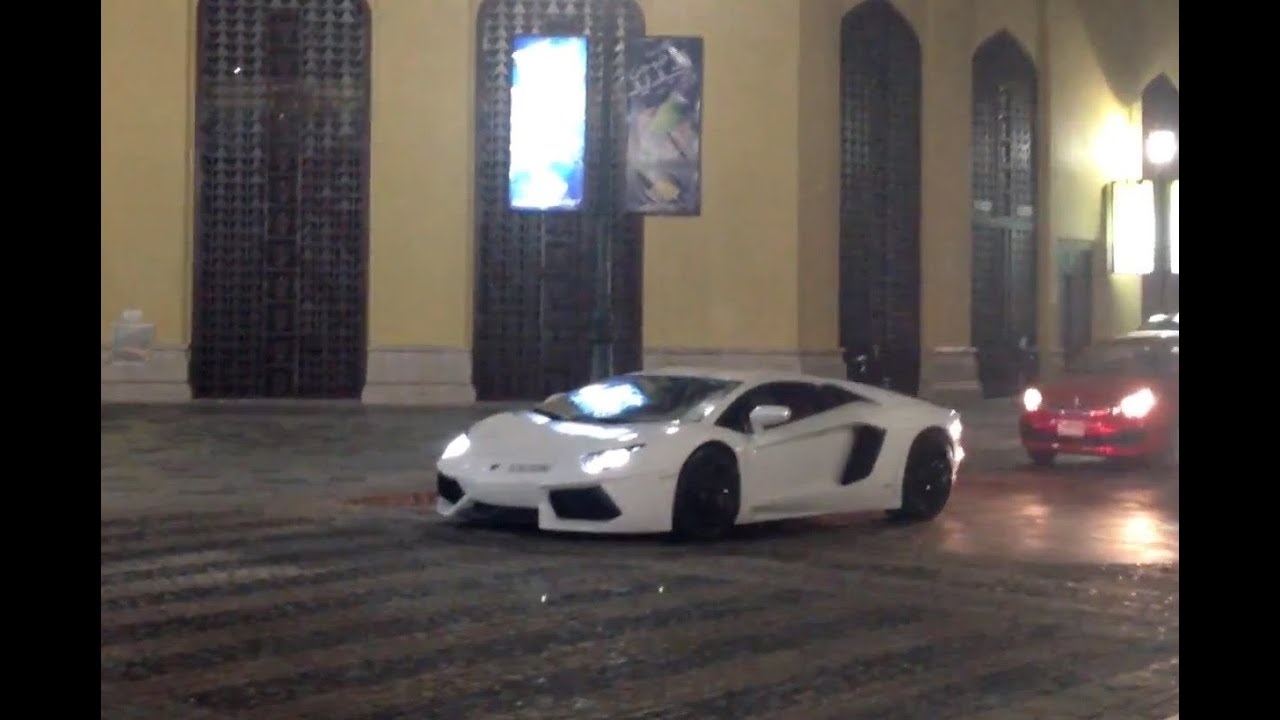 ⁣Exotic Cars in Dubai Compilation - Supercars Cruising the Streets