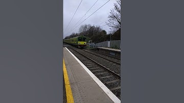 *Unusual* Irish Rail DART Class 8600 NO. 8604 Out of Service at Raheny 17/3/23 #shorts #train