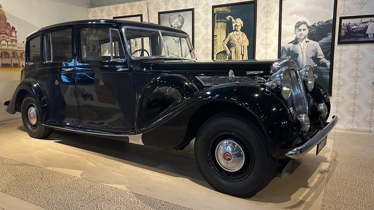 🚗 Exploring the Vintage Car Collection at Payana Car Museum 😍 | Mysore Travel Shorts