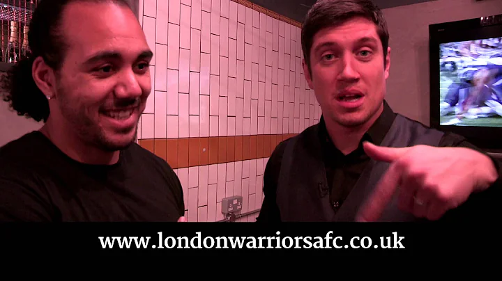 Vernon chats to London Warriors QB and team mate J...
