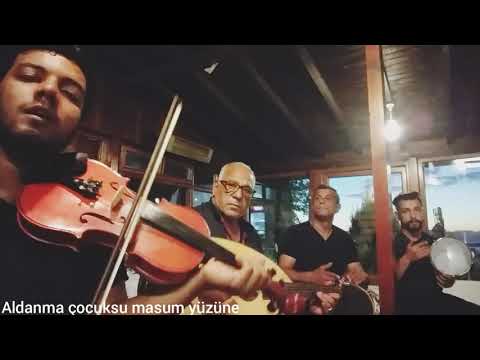 Aldanma çocuksu masum