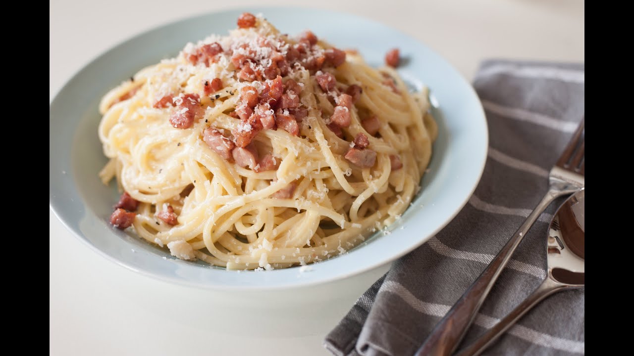 Spaghetti Carbonara  Real Italian Foodies - YouTube