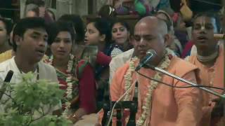 Narahari Nama Kirtan by HG Sachi Kumar Prabhu at ISKCON Mayapur on 2016-05-20