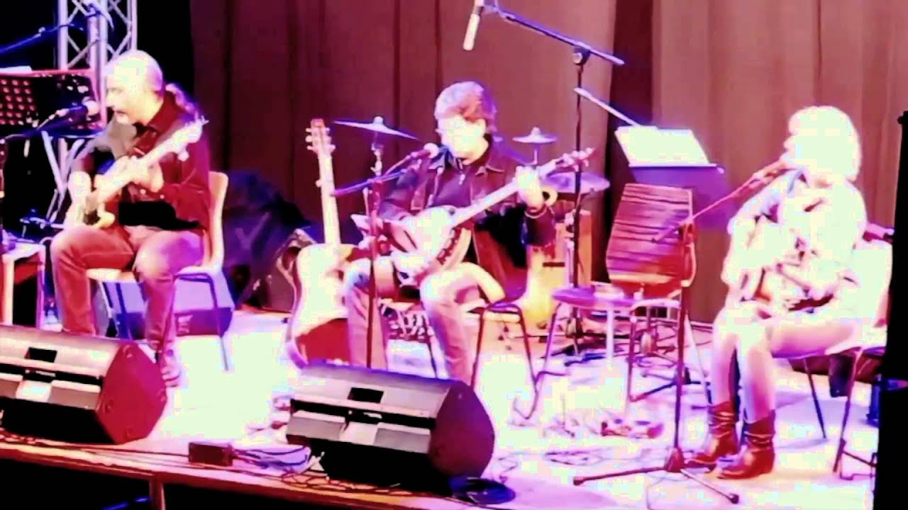 Danilo Cartia Trio Live