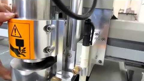 Chỉnh mũi phay máy cắt rập cải tiến Jingwei RC02