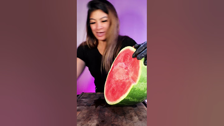 Chef Bloopers | How To Cut A Watermelon In Half🍉