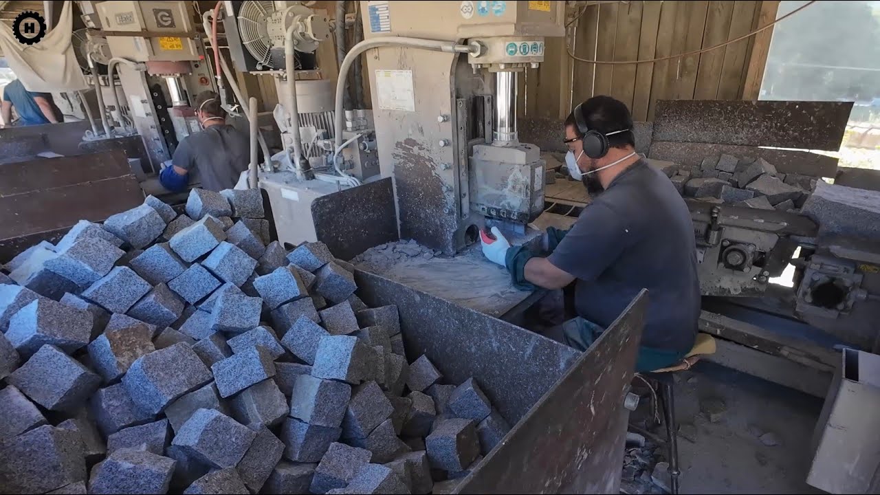 Stavitelé v akci | ep.18 - výroba v Kamenolomu Žulová | Resta Dakon