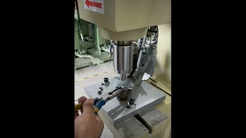 Orbital Riveting Machine Automatic Feeding Solid Rivets