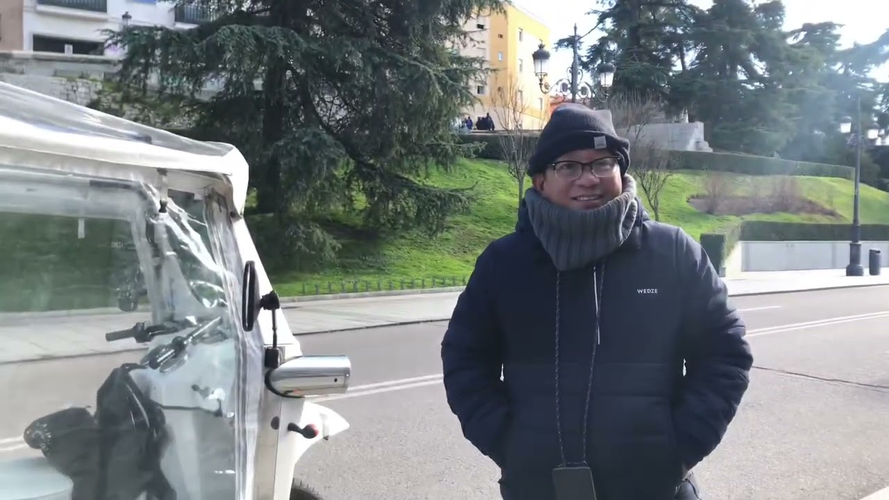 TUK TUK LIMO TOURS IN MADRID, SPAIN