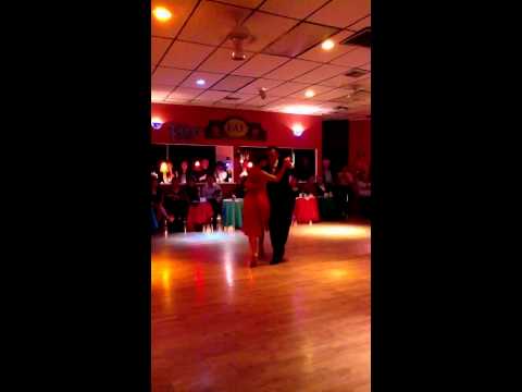 Claudia Codega & Estaban Moreno