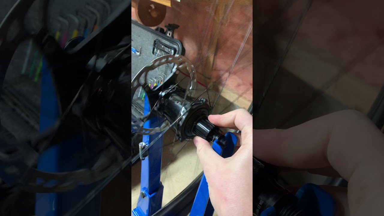 RaceFace Next SL with Vault hubs sound