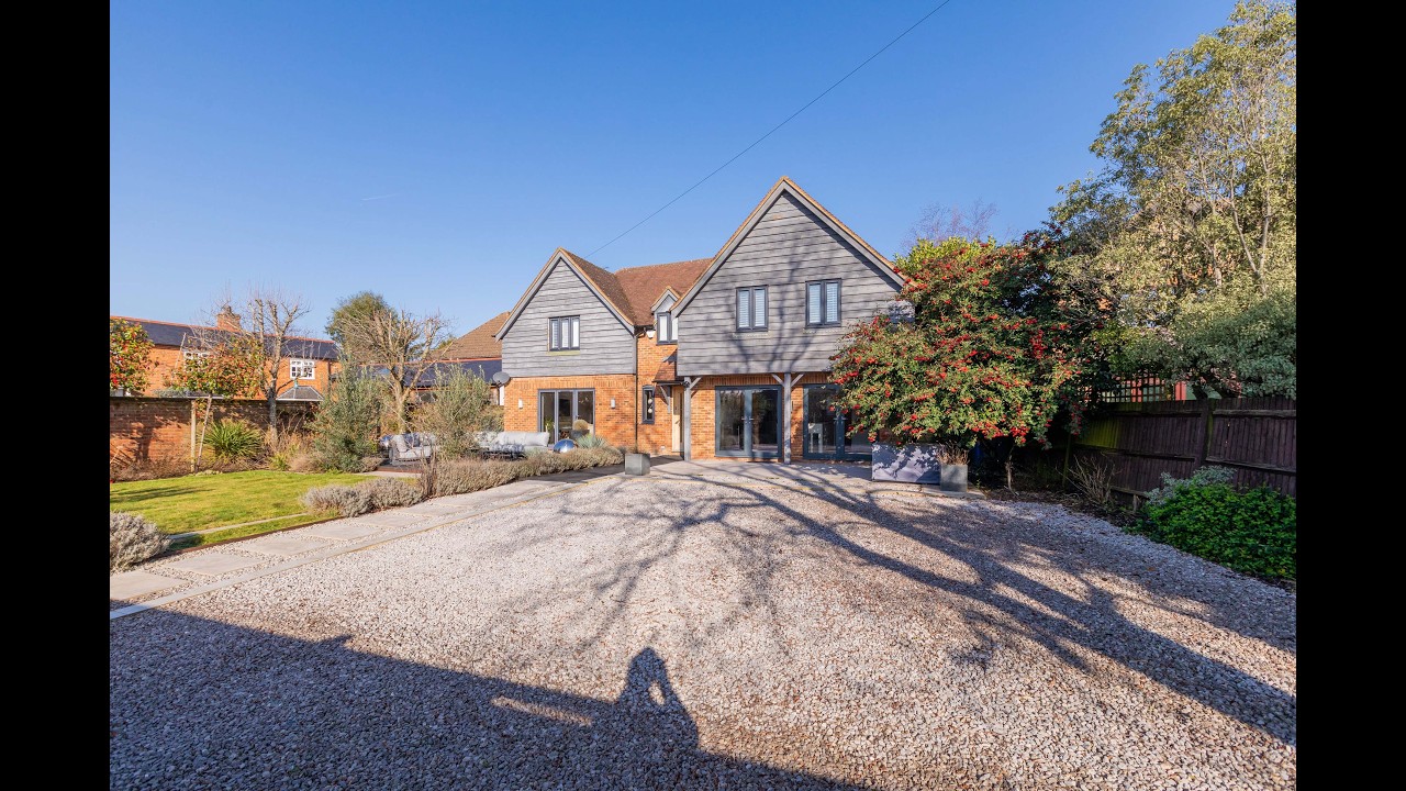 Cox Green Lane - Maidenhead