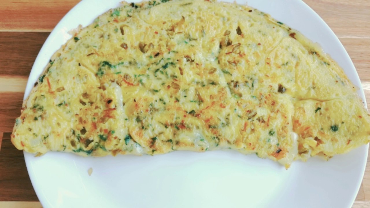 Egg omelette - YouTube