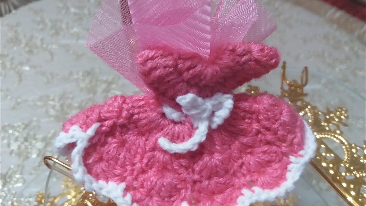 طريقة عمل دراجي لعقيقة البنوتات على شكل الفستان 👌