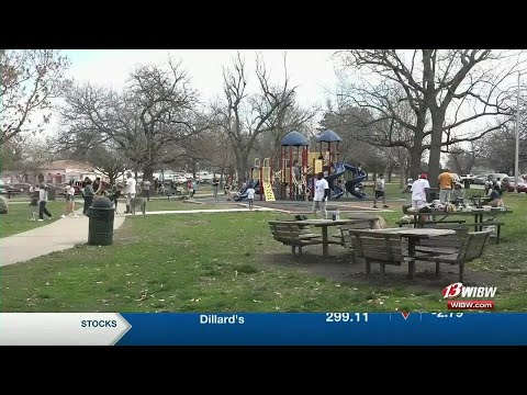 People enjoy beautiful weather, spend Easter Sunday at Gage Park