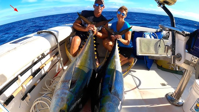 Deep Sea Fishing in Hawaii!! Saltwater Fishing Off Oahu 