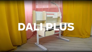 Растущая парта Dali Plus с магнитной стенкой | Лучшая современная парта для школьника