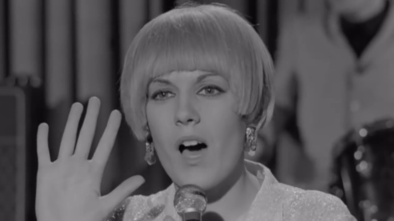 Caterina Caselli Tutto nero YouTube