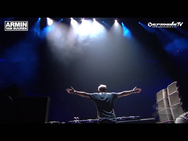 Armin van Buuren - This is What It Feels Like (Live) class=