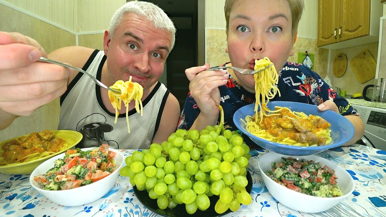 Мукбанг я стала ДИКО РАССЕЯННАЯ! ОБСУДИЛИ ВСЕХ, соседей, БЫВШИХ и ...