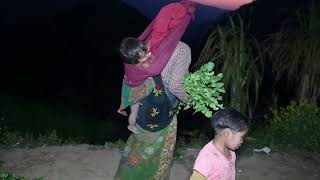 Collecting green vegetable and cooking by using primitive technology || Happy family videos EP 121