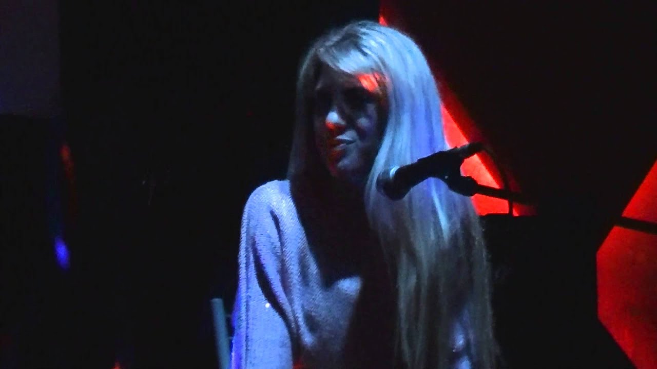 Ian Rocks Photo Ian Rock - Beautiful (En vivo en Marte 09-11-13) - YouTube