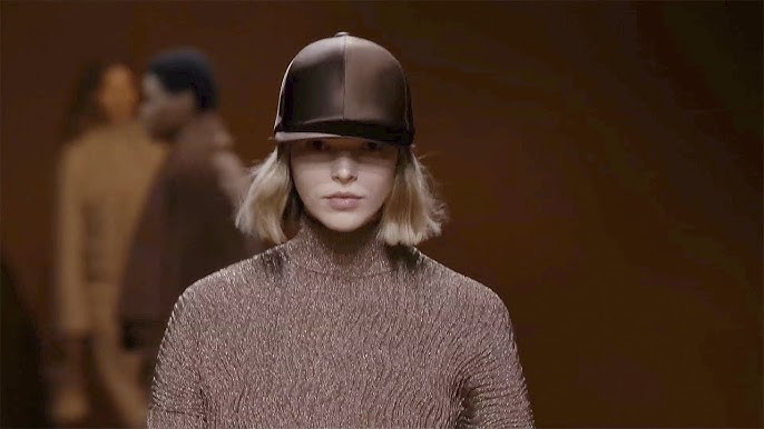 Louis Vuitton Men's Fall-Winter 2023 Fashion Show with a Live Performance  by Rosalía