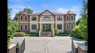 28 Whitney Circle Glen Cove NY 11542